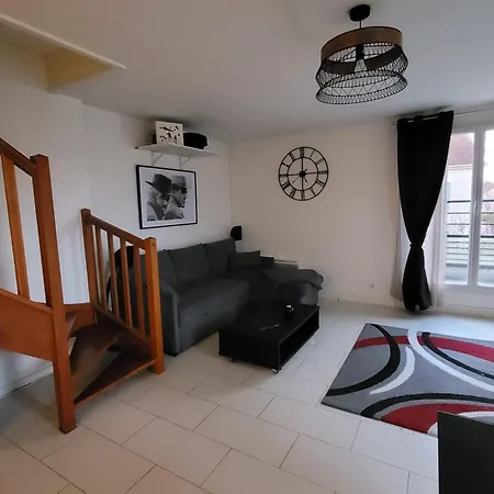 Duplex Proche Disney Avec Ecran Cinema Chessy  Exterior photo
