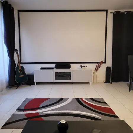 Duplex Proche Disney Avec Ecran Cinema Chessy  Exterior photo